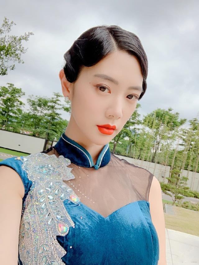 84间房主播跳舞 直播 弹壳之夜